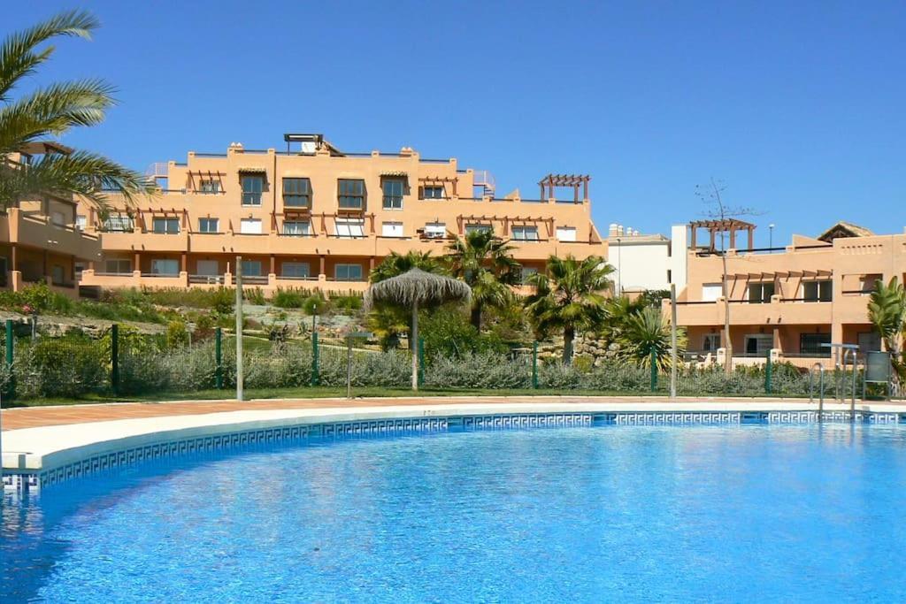 Ferienwohnung Penthouse With Roof Terrace, Bbq, Pool- And Sea Views Buenas Noches Exterior foto